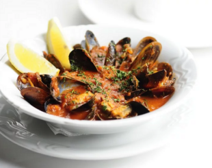 мидии в томатном соусе