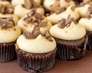 соленые карамельные капкейки, рецепт приготовления соленых карамельных капкейков, рецепт соленых карамельных капкейков, соленые капкейки