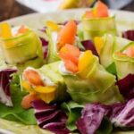 Проста закуска з кабачка з сирним соусом