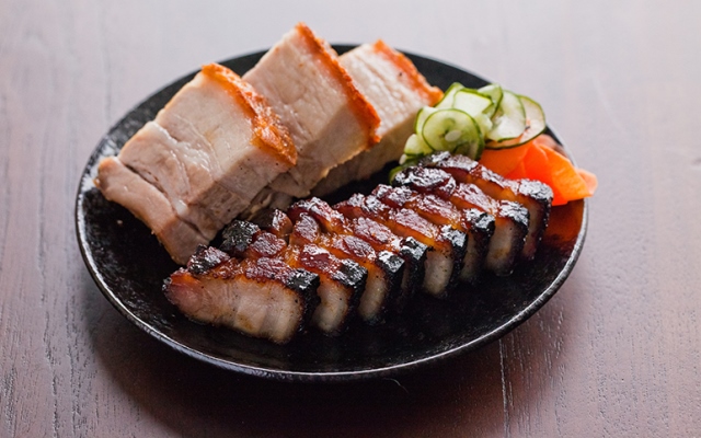 bazuka-yakibuta-caramel-crackling-roast-pork-review-by-gourmet-adventures