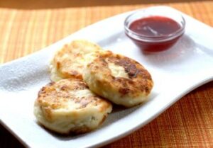 Сирники з родзинками
