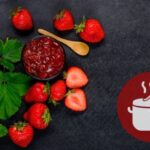 Вареники з полуницею на пару – рецепт покроковий