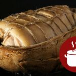 Буженина в хлебе с пряным хлебным соусом