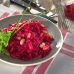 Салат з буряка з квасолею. Сімейні рецепти