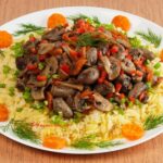 Плов з курячими сердечками в мультиварці