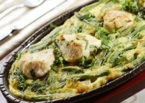 Бурани из курицы со спаржевой фасолью