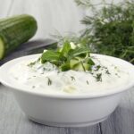 Греческий соус дзадзики: быстрый рецепт пошагово