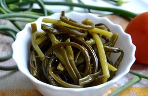 маринованные чесночные стрелки