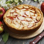 Шарлотка — традиційний рецепт