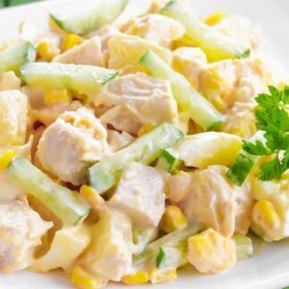 салат с курицей и кукурузой