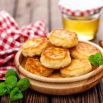 Любимые сырники: простой рецепт