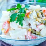 Салат из крабовых палочек и картошки