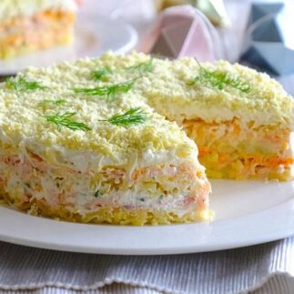 рецепт салата мимоза с сыром маслом и морковью, рецепт приготовления салата мимоза с сыром маслом и морковью, как приготовить салат мимоза с сыром маслом и морковью, состав салата мимоза с сыром маслом и морковью, как приготовить салат мимоза с сыром маслом и морковью