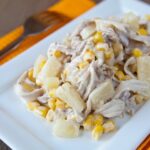 Салат з сухариками та шинкою