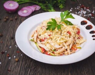 Салат з куркою на Новий рік