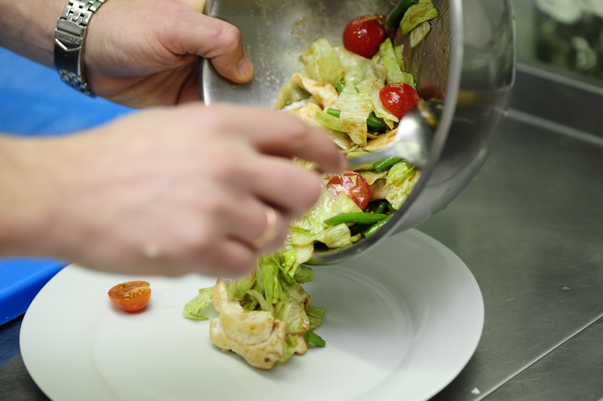 пошаговый рецепт приготовления салата со стручковой фасолью,
