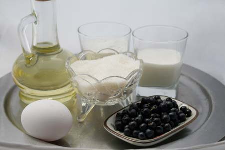Продукты, которые нужны для приготовления пирожков с черникой