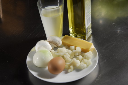 Продукты, которые нужны для приготовления блюда запеканки из цветной капусты