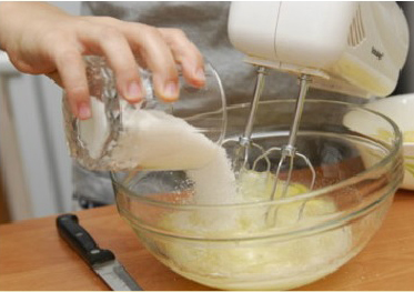 рецепт шарлотки шаг 4